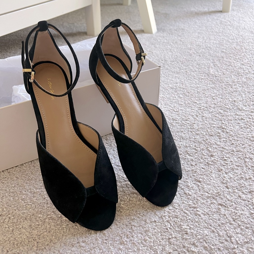 & Other Stories genuine leather flat sandals size EUR 38